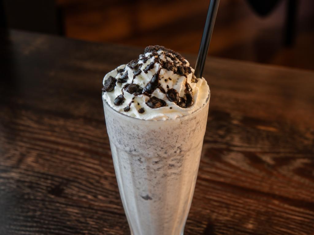 KitKat Shake — pure vegetarian dish by Rasalaya